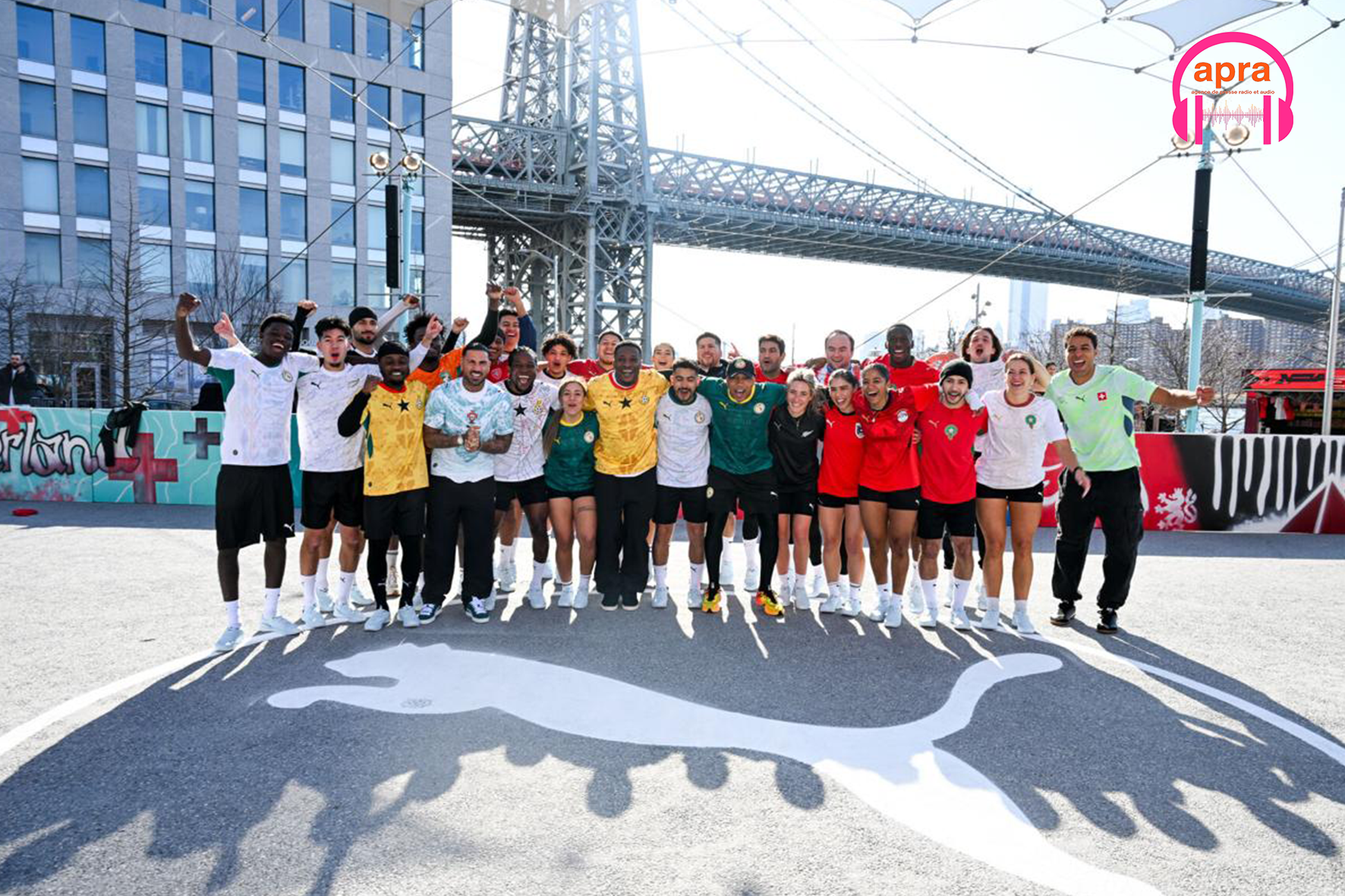 Sport / football, Mondial 2026 : Puma casse les codes et célèbre la culture de rue à New York.