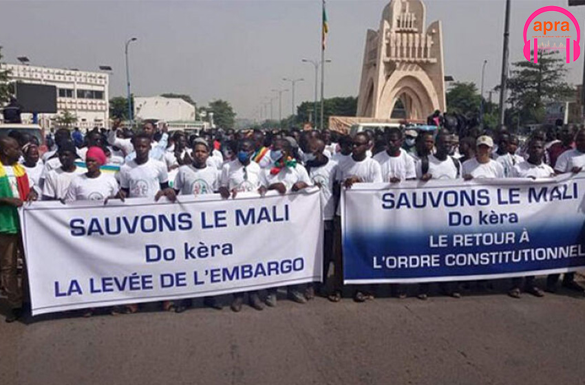 Mali : le retour à l’ordre constitutionnel exigé par des marcheurs.