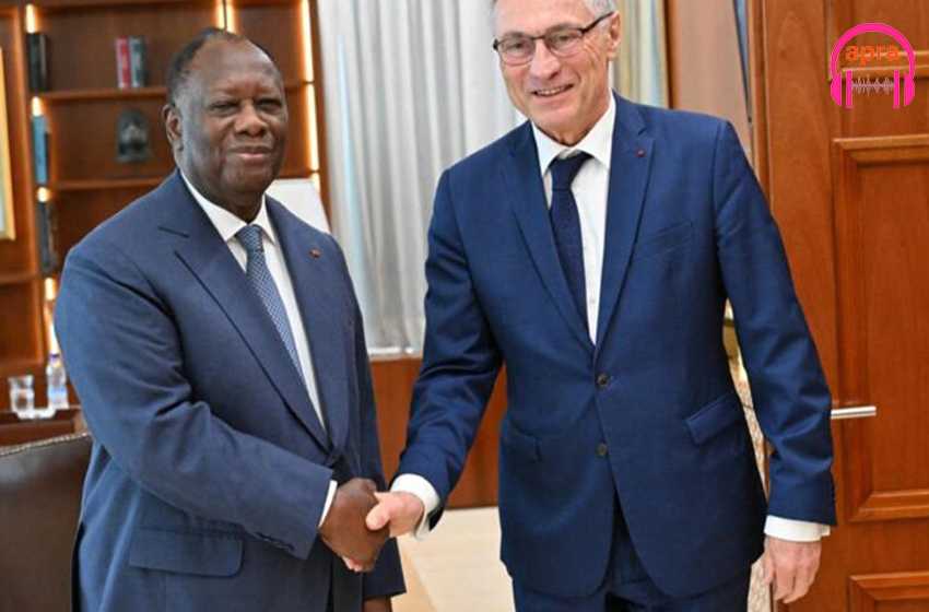 Diplomatie : le nouvel envoyé personnel de Macron choisit la Côte d’Ivoire pour sa première visite en Afrique.