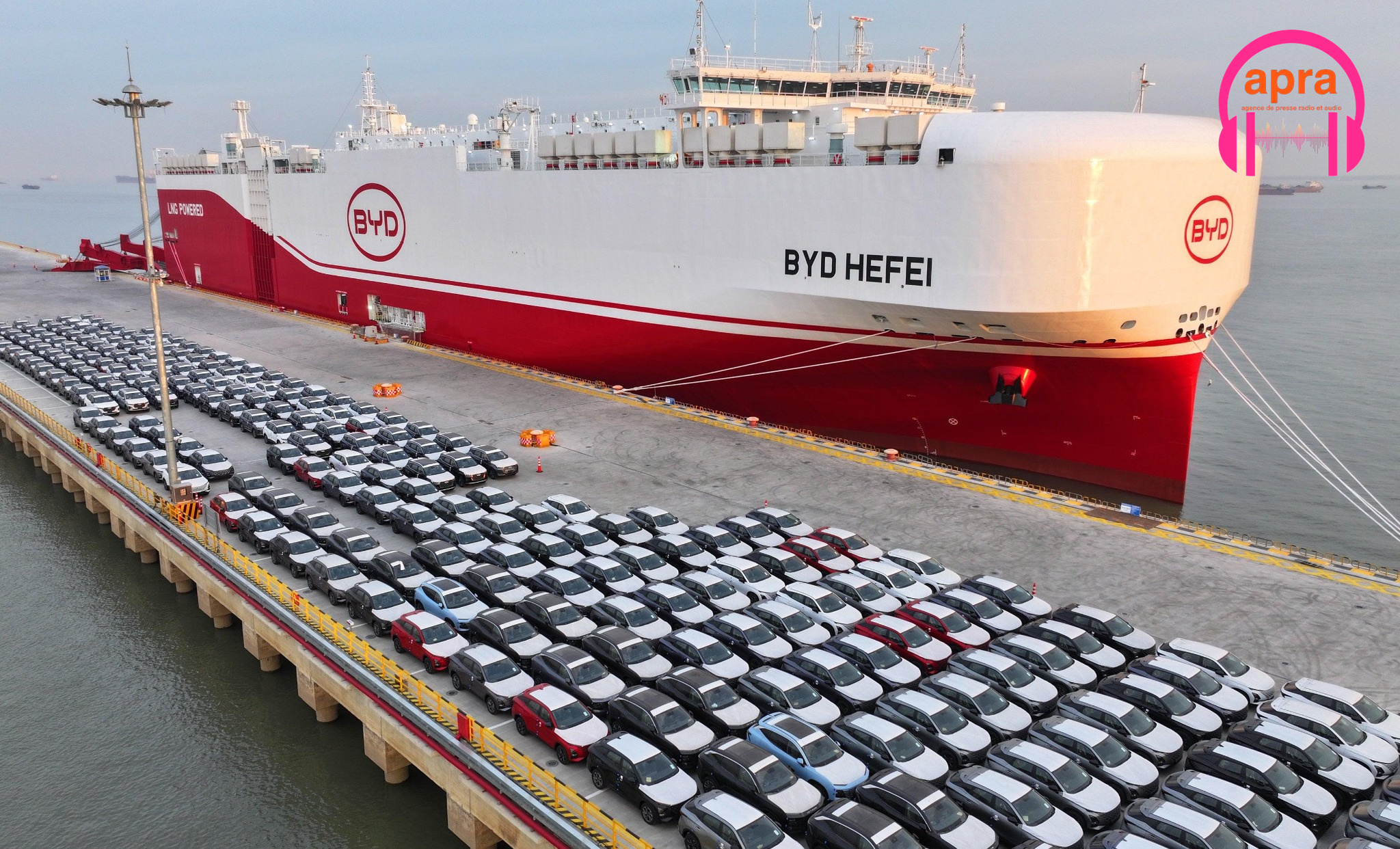 Économie / Automobile : l’UE va limiter à 350 000 les véhicules hybrides importés de Chine chaque année.
