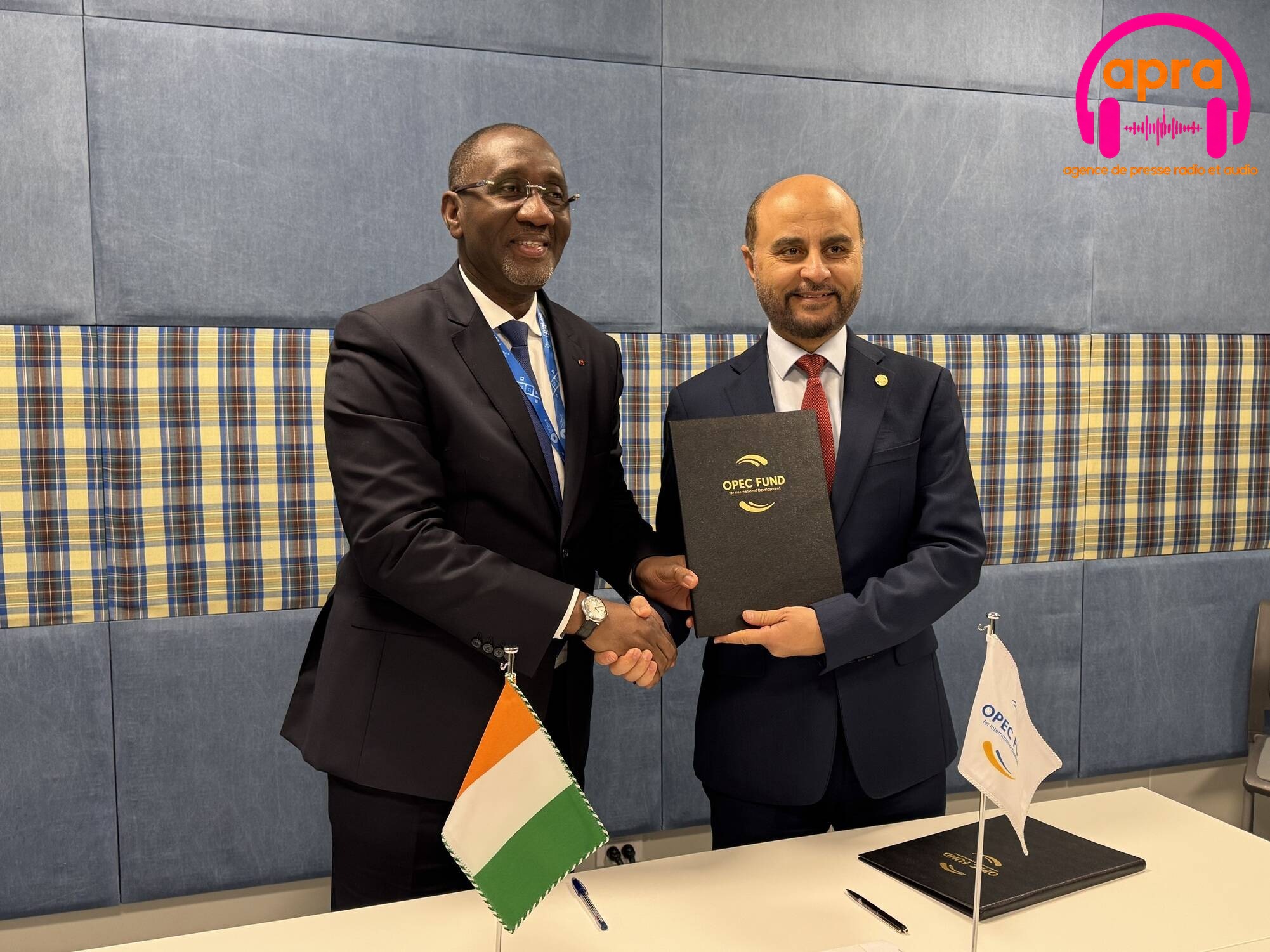 Économie / Côte d'Ivoire : un accord de 500 millions de dollars pour soutenir les infrastructures et le développement.