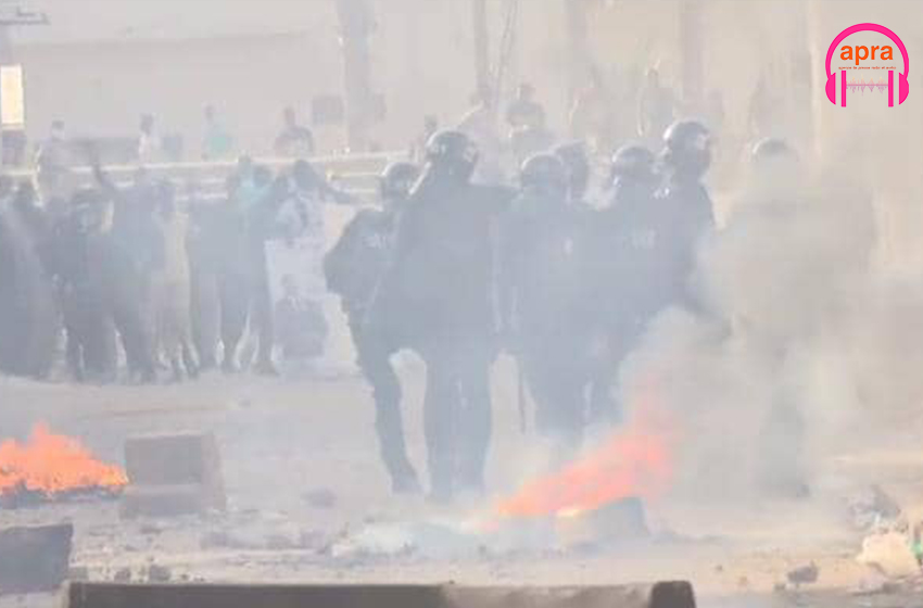 Sénégal : Des heurts contre le report de la présidentielle font 3 morts
