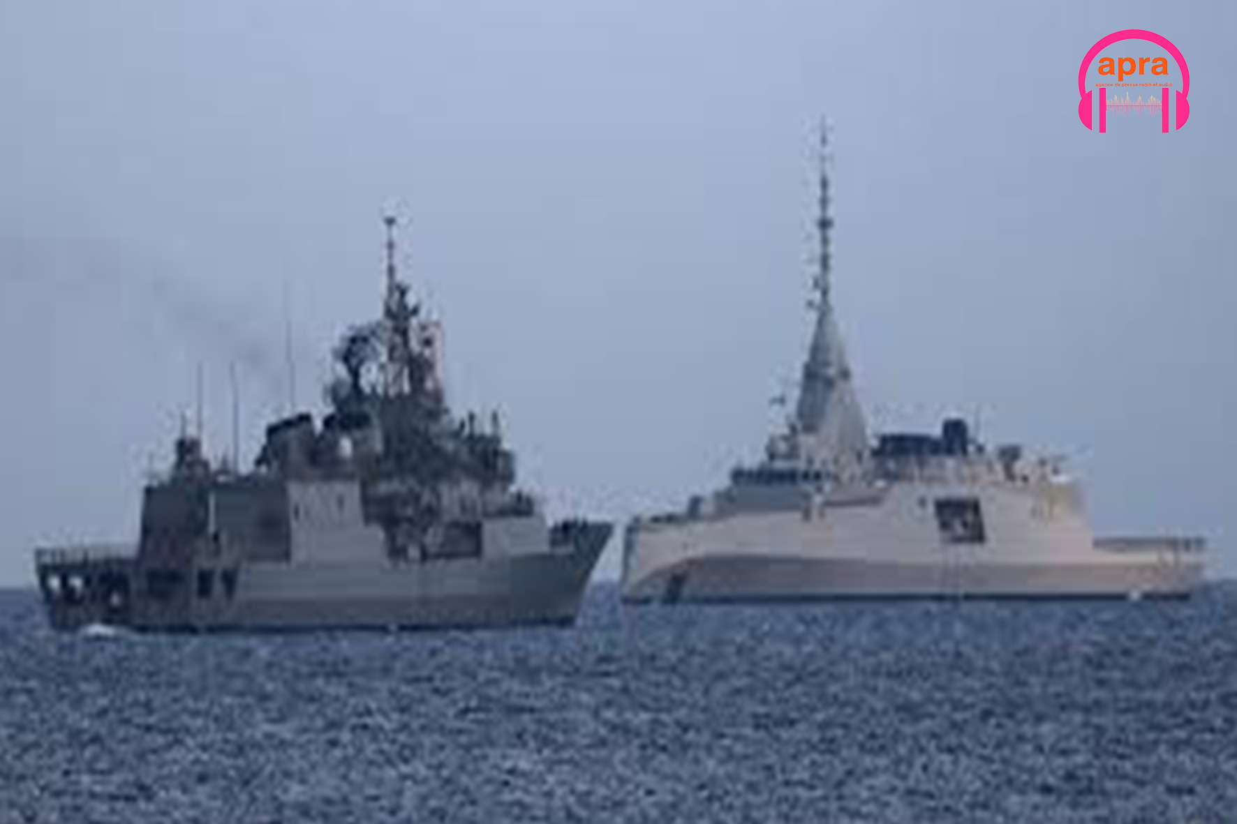 Un sous-marin américain coule un navire de guerre iranien au large du Sri Lanka.