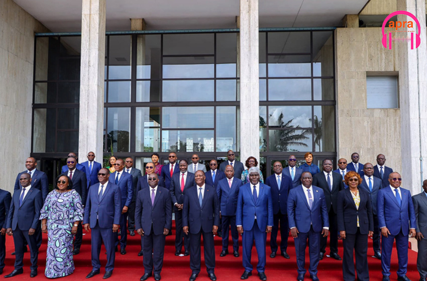 Premier Conseil des ministres du gouvernement Beugré Mambé : le Président Alassane Ouattara encourage le nouveau gouvernement à consolider les performances enregistrées