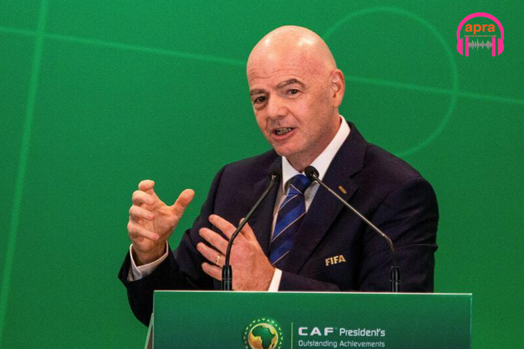 Sport / Football-Élection FIFA : Les 54 fédérations soutiennent Infantino.