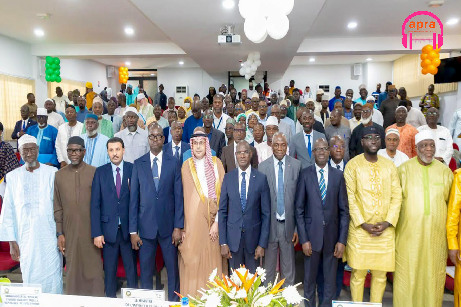 Religion / Hadj 2027 : la Côte d’Ivoire ouvre les inscriptions le 1er octobre avec un quota fixé à 10 000 pèlerins.