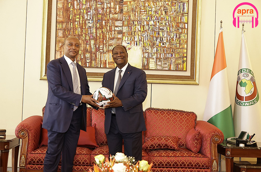 CAN 2023 : Le président de la CAF reçu par le président de la république Alassane Ouattara.