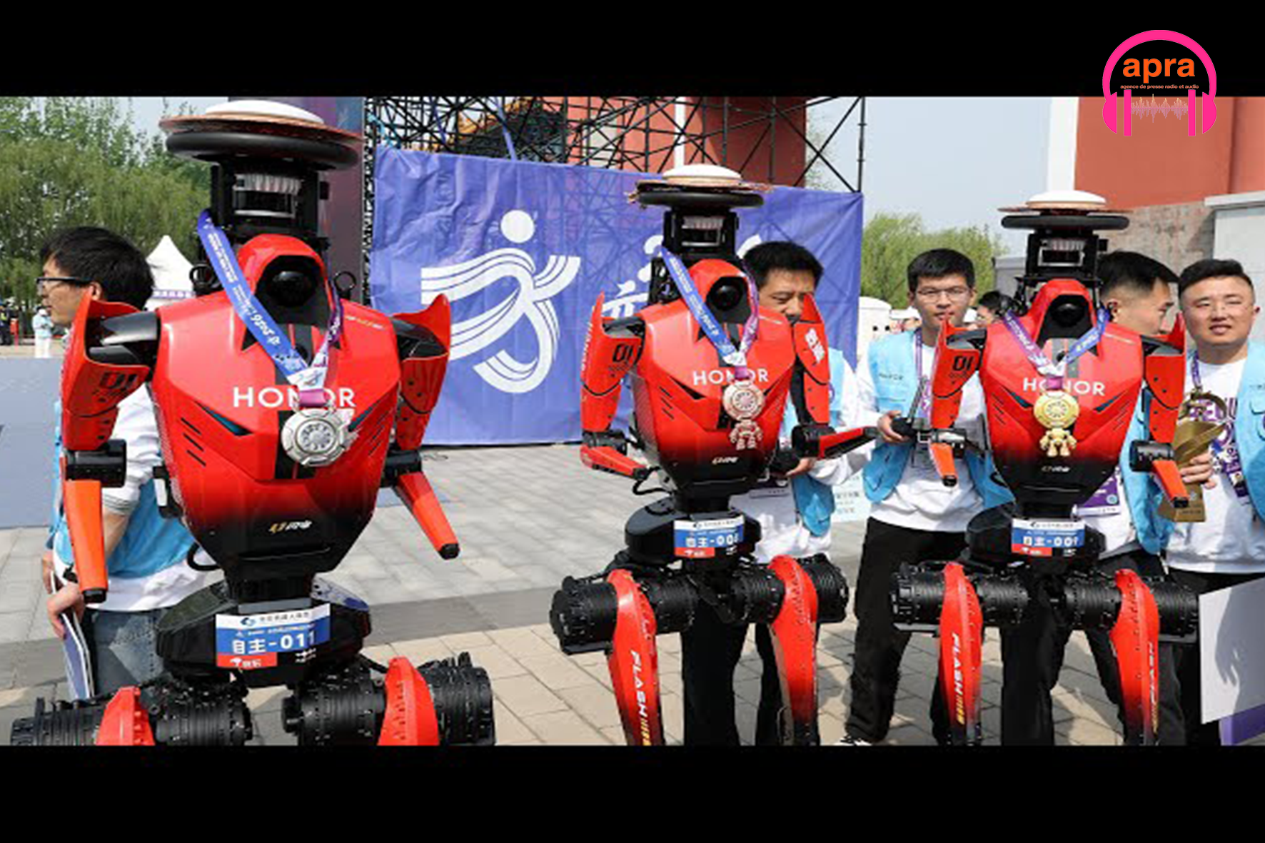 TECHNOLOGIE / Pékin 2026 : quand les robots courent plus vite que les humains, le futur frappe déjà à nos portes.