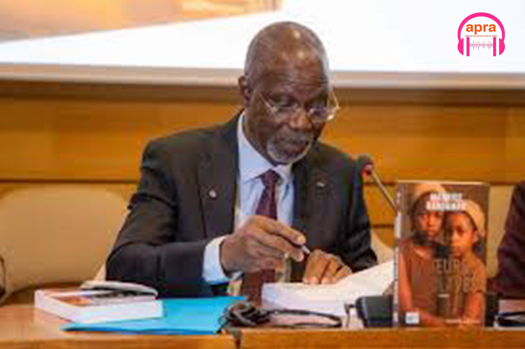 Littérature / SILA 2026 : Maurice Bandama, la consécration d’un maître des lettres.