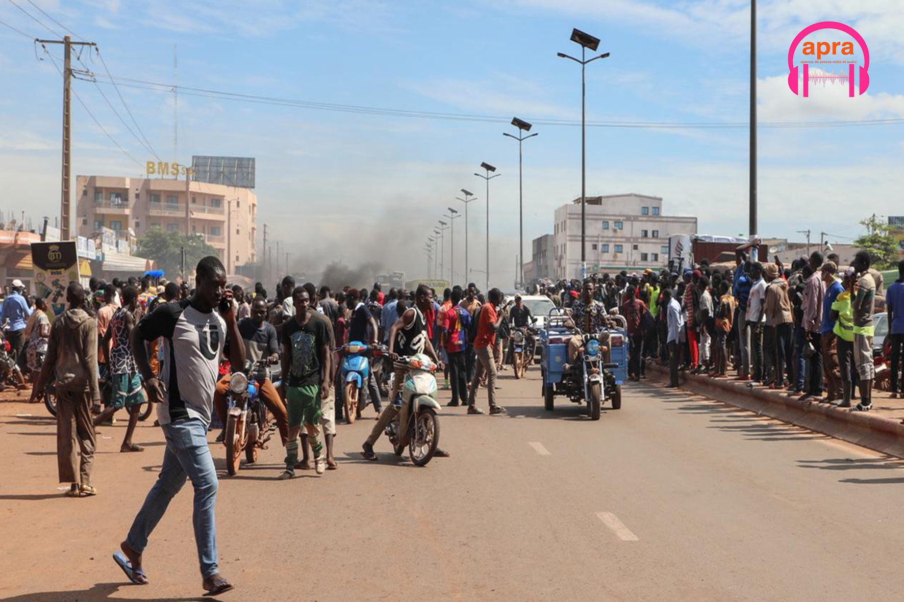 Actualité internationale / Crise sécuritaire au Mali : La France appelle ses ressortissants à quitter le pays face à l’escalade des violences.