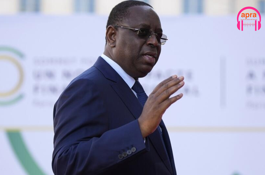 Sénégal : et si Macky Sall avait prolongé la date de la présidentielle pour faire le lit de la Françafrique
