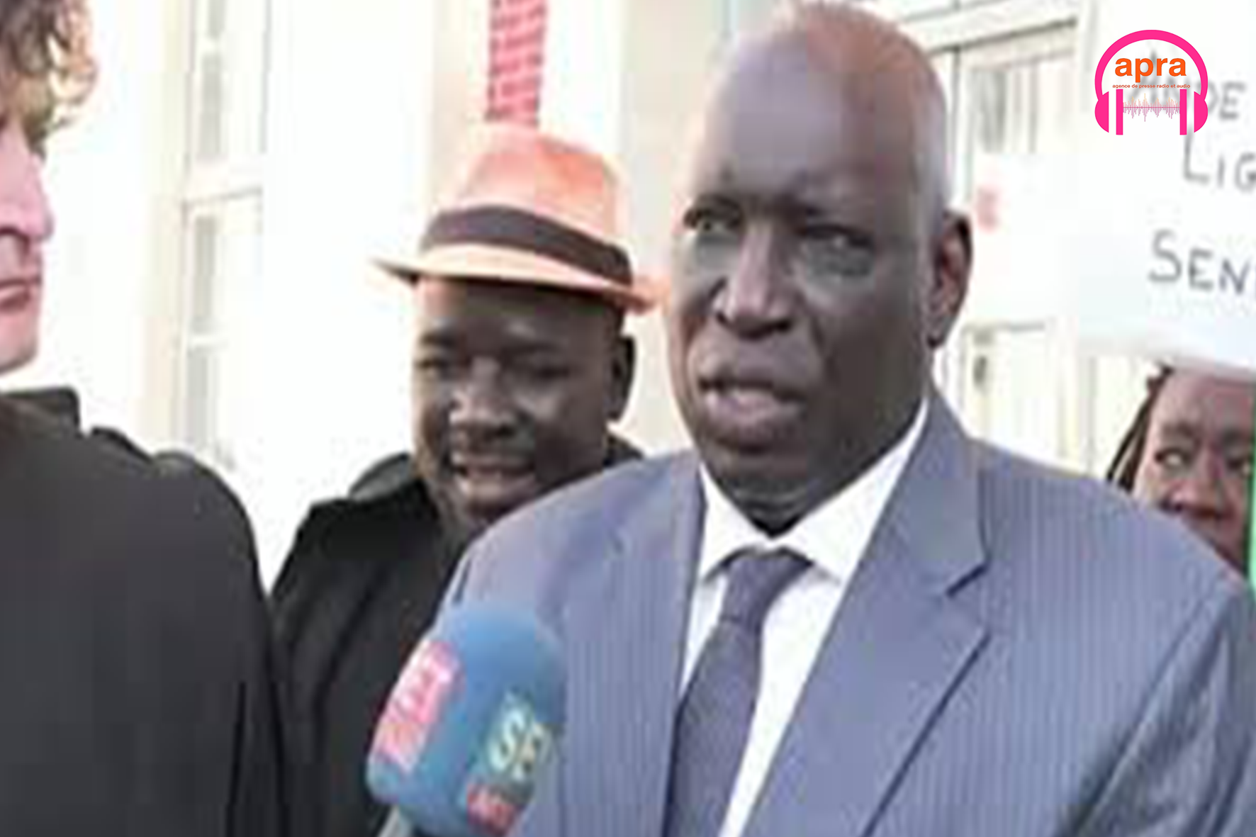 Sénégal : le sort de Madiambal Diagne entre les mains de Paris.