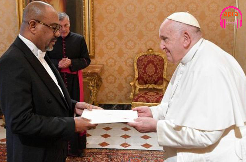 Diplomatie : Le Pape a reçu le nouvel ambassadeur de la Côte d’Ivoire près le Saint-Siège